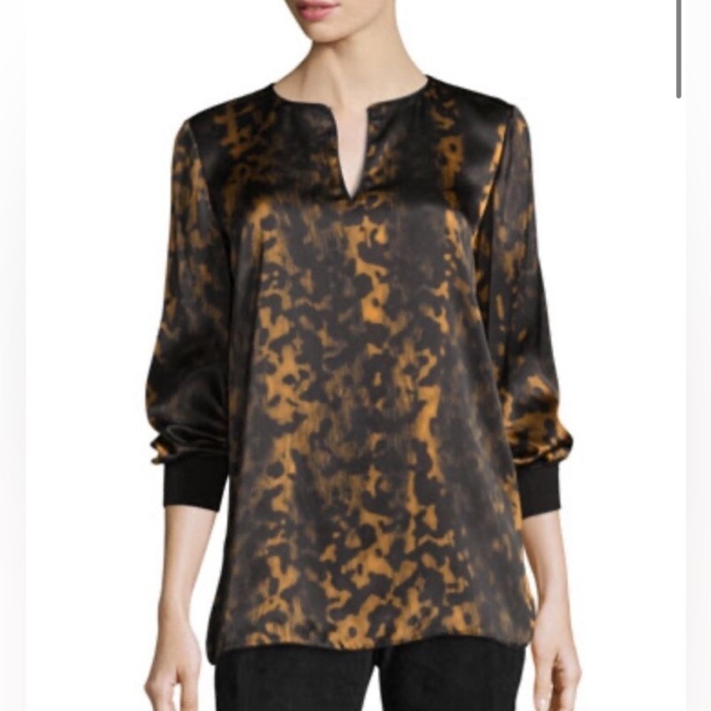 Lafayette 148 Kelsey Leopard Print 100% Silk Blouse